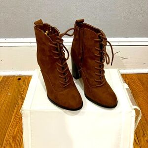 Brown express boots